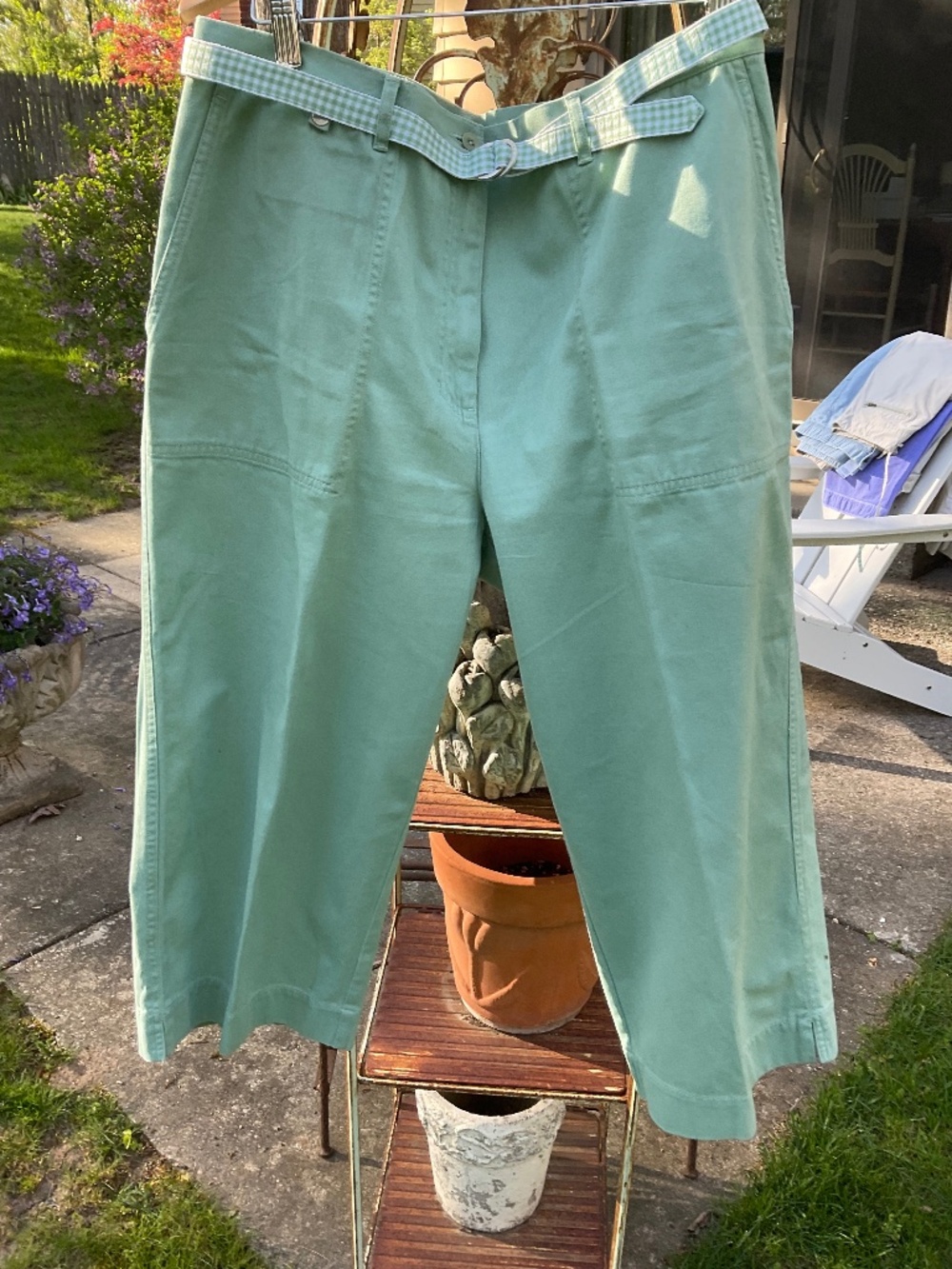 Ralph Lauren Sage Green Capris, size 14